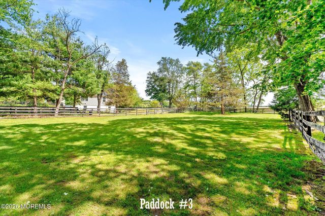 2 Horseshoe Drive, Millstone, NJ 08535
