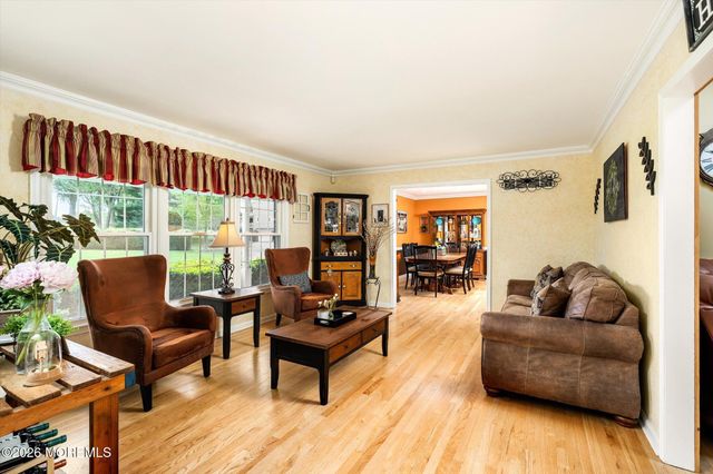 2 Horseshoe Drive, Millstone, NJ 08535