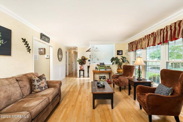 2 Horseshoe Drive, Millstone, NJ 08535