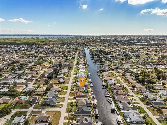 1102 SE 21st AVE, Cape Coral, FL 33990