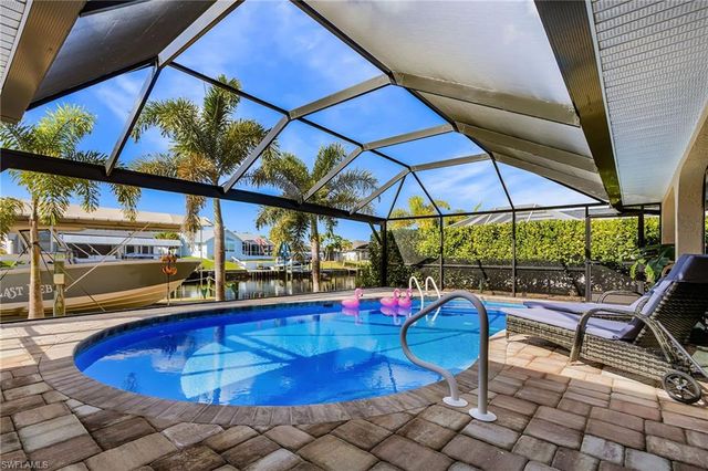 1102 SE 21st AVE, Cape Coral, FL 33990
