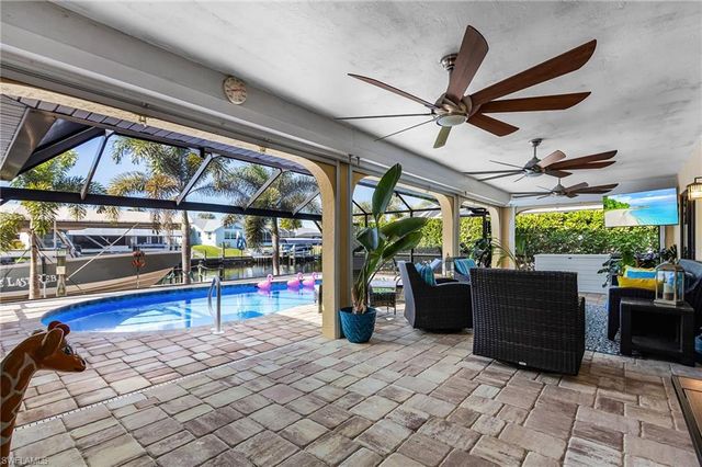 1102 SE 21st AVE, Cape Coral, FL 33990