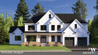 8 Dominiques Court, Farmington, CT 06032