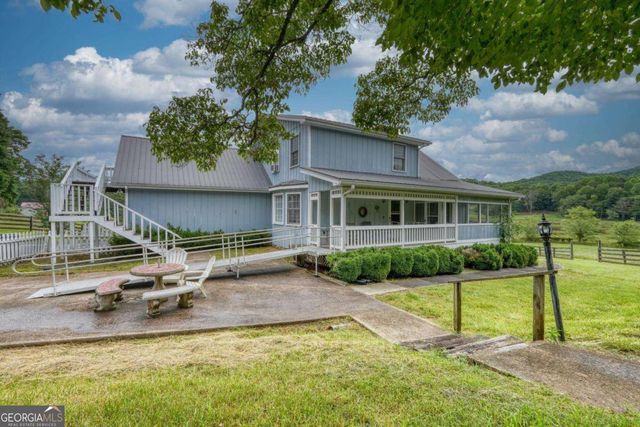 838 Tay Walk Way, Hiawassee, GA 30546