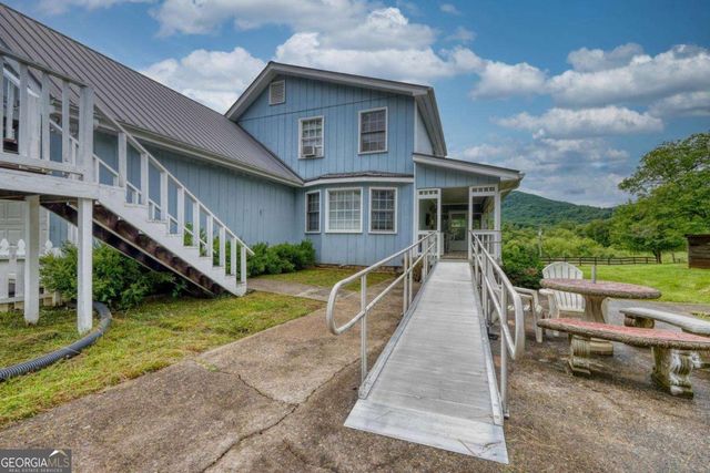 838 Tay Walk Way, Hiawassee, GA 30546