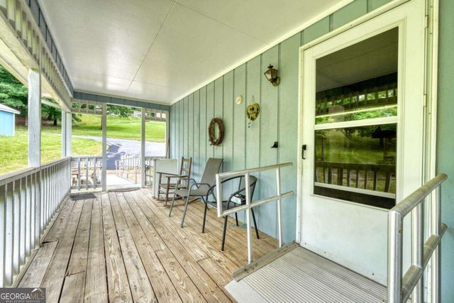 838 Tay Walk Way, Hiawassee, GA 30546