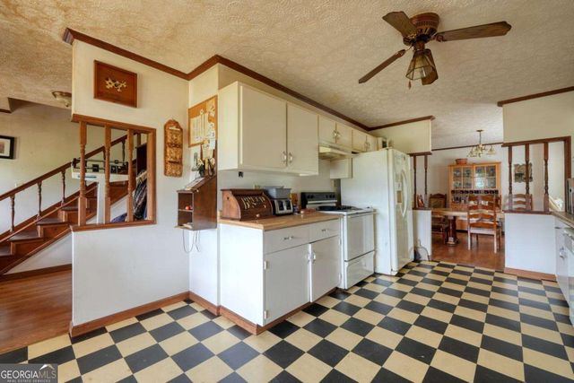 838 Tay Walk Way, Hiawassee, GA 30546