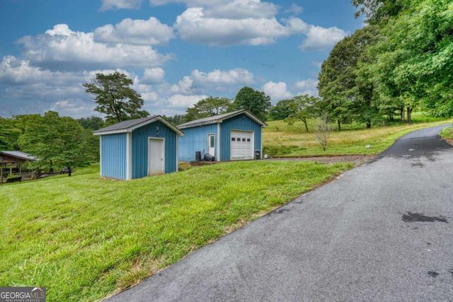 838 Tay Walk Way, Hiawassee, GA 30546