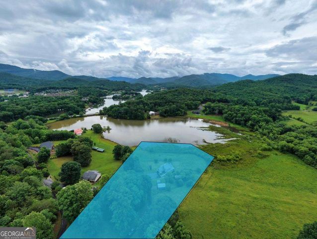 838 Tay Walk Way, Hiawassee, GA 30546