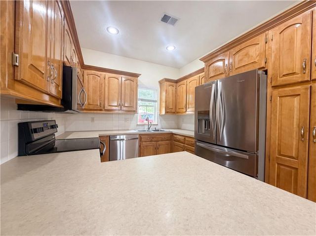8331 Greeley Avenue, Kansas City, KS 66109