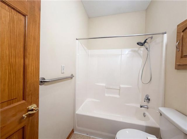 8331 Greeley Avenue, Kansas City, KS 66109