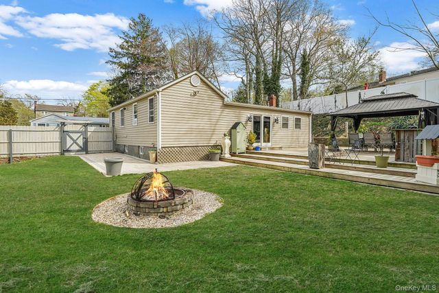 84 Lynbrook Drive, Sound Beach, NY 11789