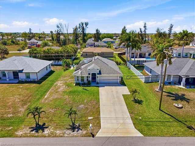 4210 Garden BLVD, Cape Coral, FL 33909