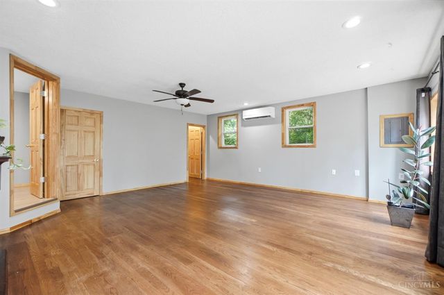 239 Burkhart Avenue, Reading, OH 45215
