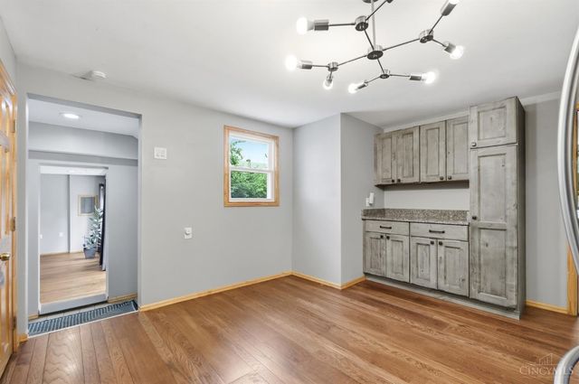 239 Burkhart Avenue, Reading, OH 45215