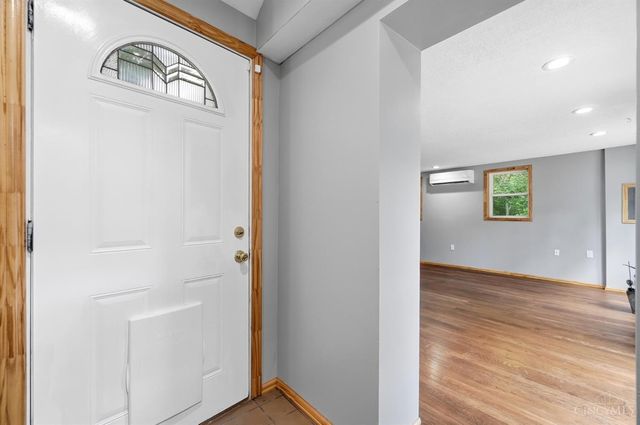 239 Burkhart Avenue, Reading, OH 45215