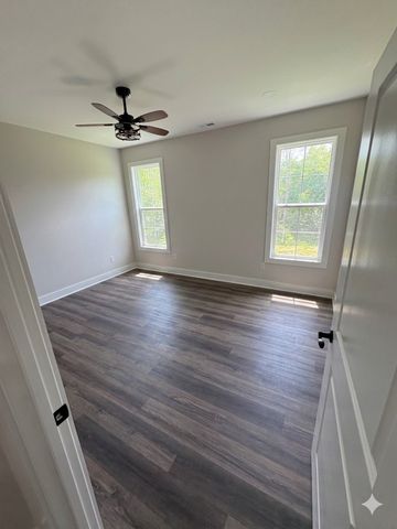1025 Northside Drive, Dickson, TN 37055