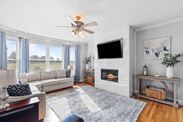 107 Buena Vista Drive, Frankfort, KY 40601