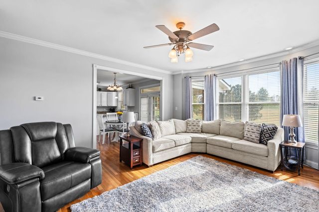 107 Buena Vista Drive, Frankfort, KY 40601