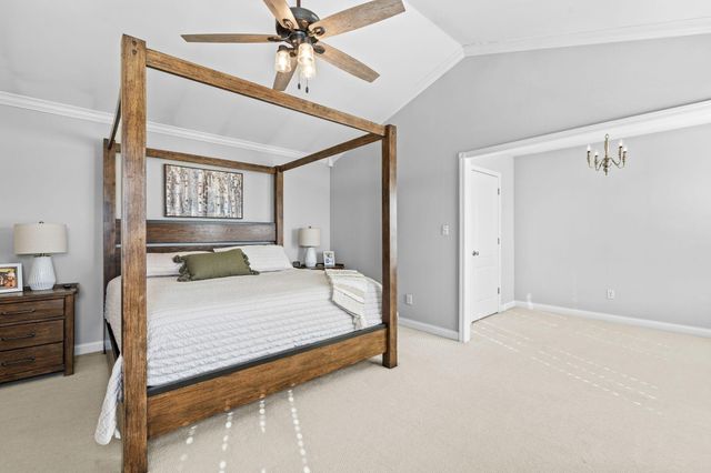 107 Buena Vista Drive, Frankfort, KY 40601