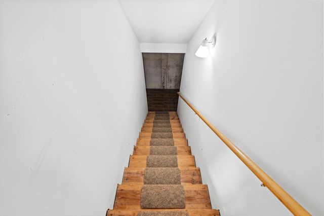 107 Buena Vista Drive, Frankfort, KY 40601