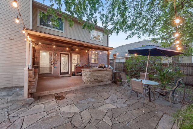 5715 Creekhollow Drive, Arlington, TX 76018