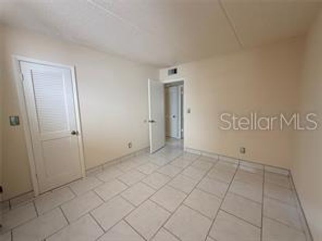 100 E KENTUCKY AVENUE A6, Deland, FL 32724