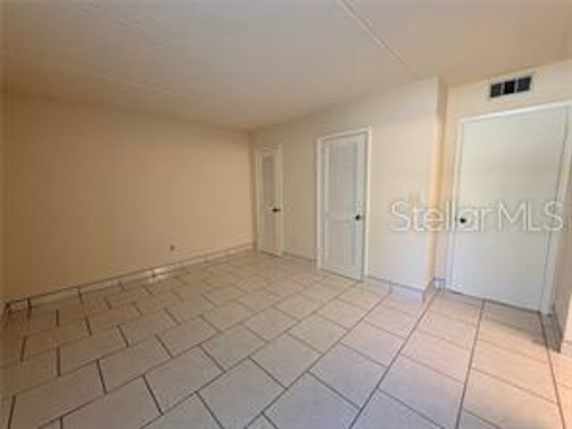 100 E KENTUCKY AVENUE A6, Deland, FL 32724