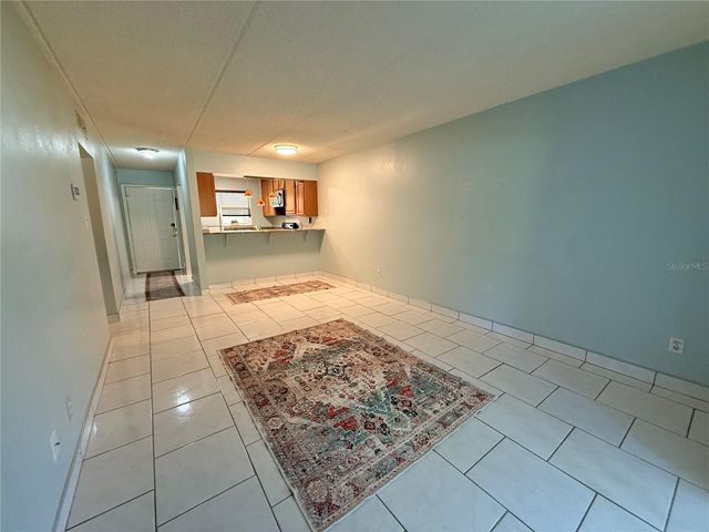 100 E KENTUCKY AVENUE A6, Deland, FL 32724