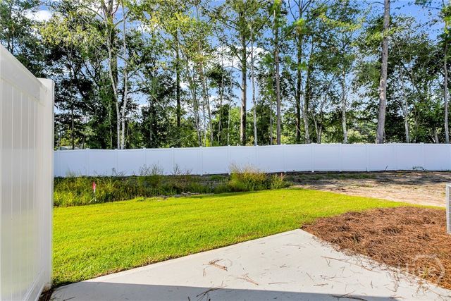 149 Coneflower Road, Bloomingdale, GA 31302