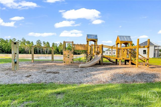 149 Coneflower Road, Bloomingdale, GA 31302