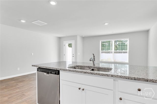 149 Coneflower Road, Bloomingdale, GA 31302