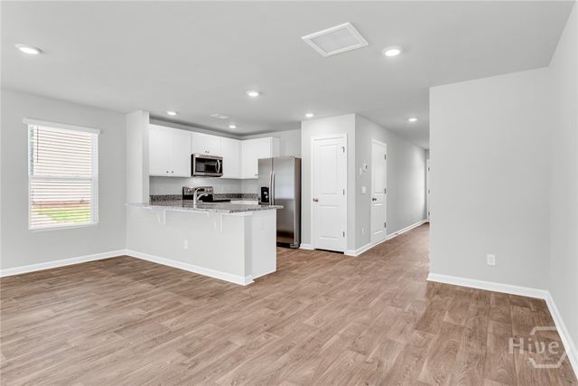 149 Coneflower Road, Bloomingdale, GA 31302