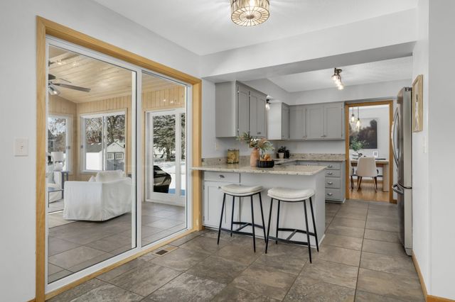 5245 Oxford Street N, Shoreview, MN 55126