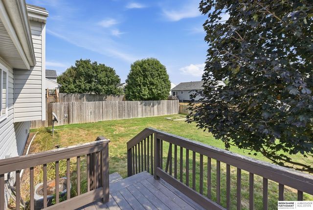 15421 Willit Street, Bennington, NE 68007