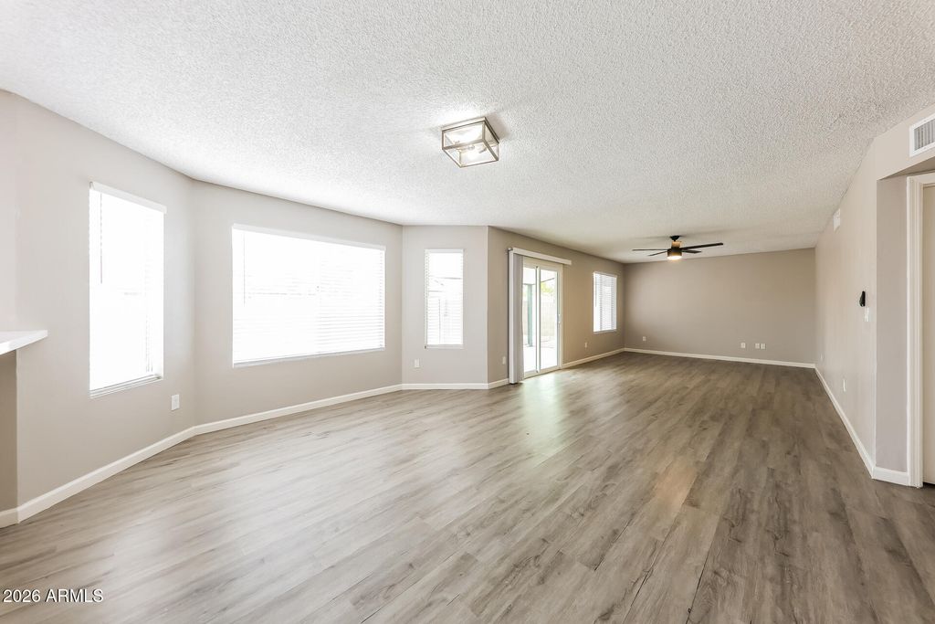 11317 N 92ND Avenue, Peoria, AZ 85345 — photo 5