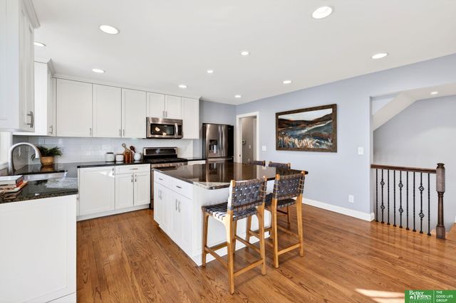 7801 Hickory Circle, Omaha, NE 68124