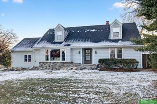 7801 Hickory Circle, Omaha, NE 68124