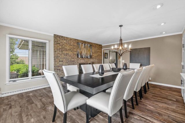 3 Shorewood COURT, Wind Point, WI 53402