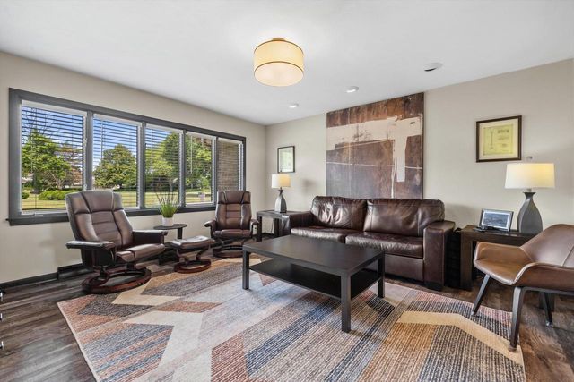 3 Shorewood COURT, Wind Point, WI 53402