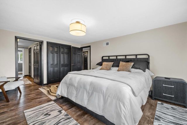 3 Shorewood COURT, Wind Point, WI 53402