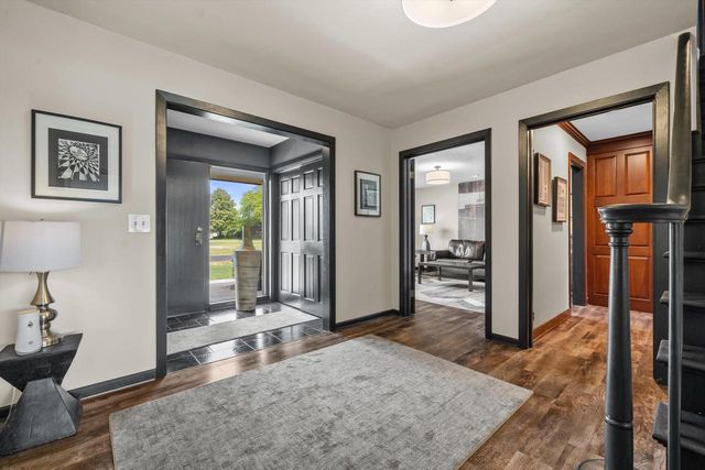 3 Shorewood COURT, Wind Point, WI 53402