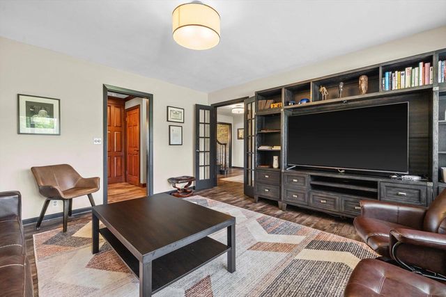 3 Shorewood COURT, Wind Point, WI 53402