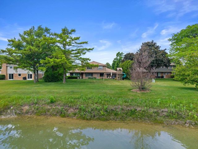 3 Shorewood COURT, Wind Point, WI 53402