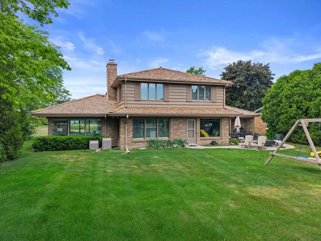 3 Shorewood COURT, Wind Point, WI 53402