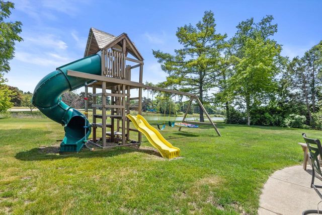 3 Shorewood COURT, Wind Point, WI 53402