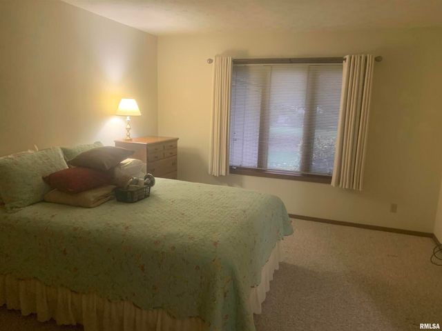 4237 26TH Avenue, Moline, IL 61265