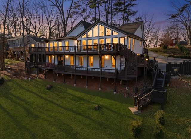 1991 Kinridge Road, Marietta, GA 30062