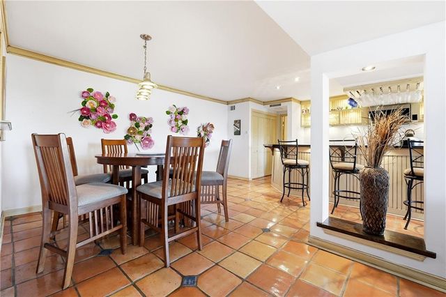 1991 Kinridge Road, Marietta, GA 30062