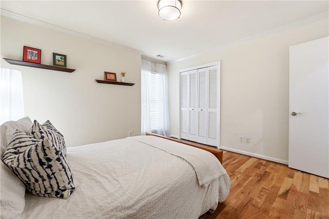 1991 Kinridge Road, Marietta, GA 30062